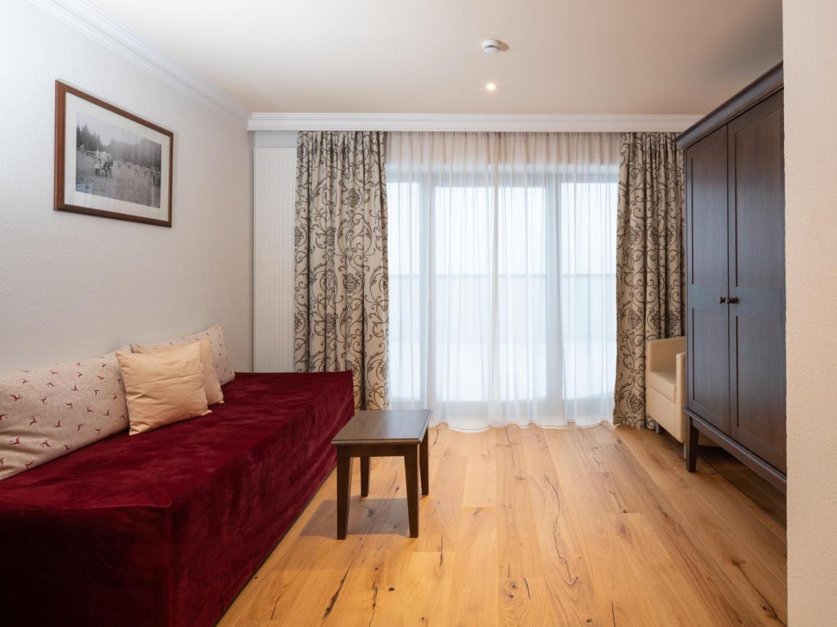 Historic Hotel Alte Goste Valdaora Esterno foto