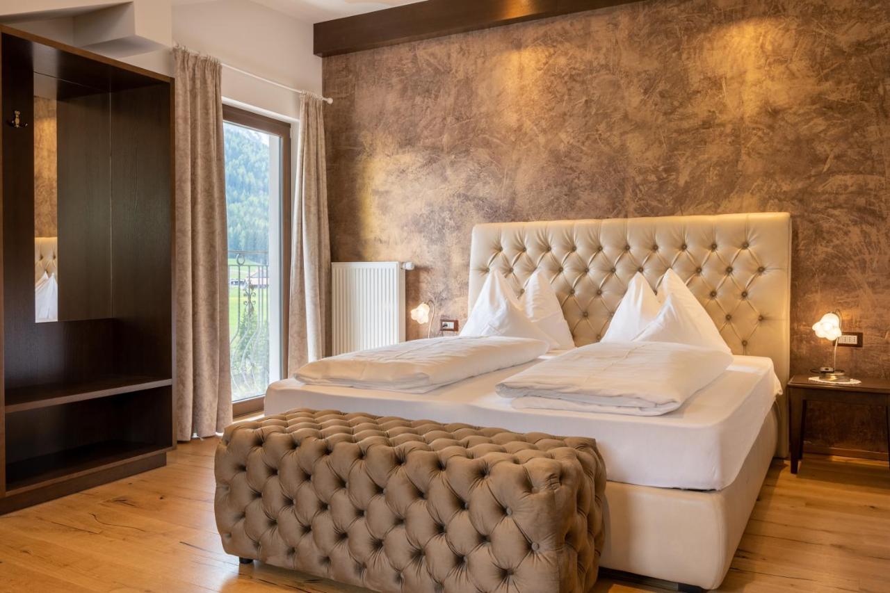 Historic Hotel Alte Goste Valdaora Esterno foto