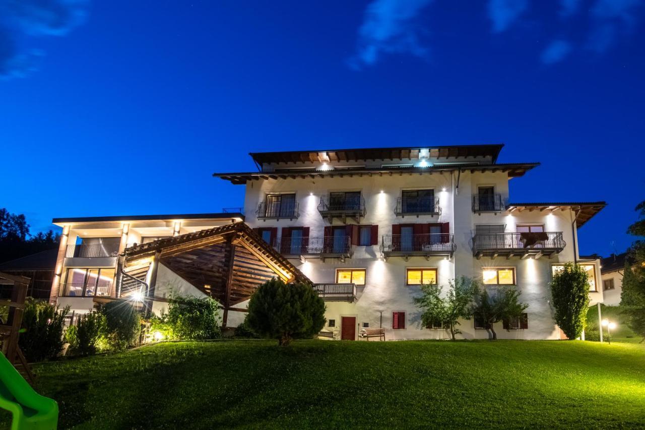Historic Hotel Alte Goste Valdaora Esterno foto